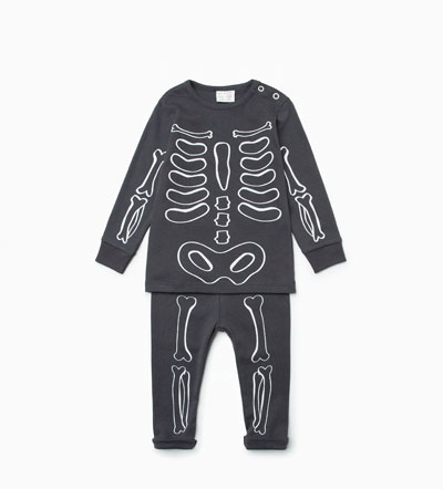 Oui Oui-disfraz halloween bebes-pijama esqueleto-zara