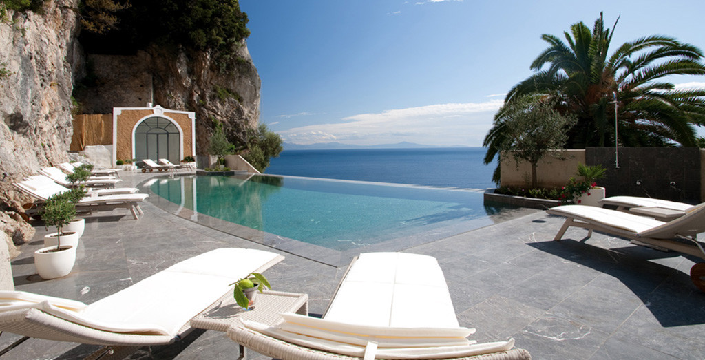 Oui Oui-regalo nacimiento-hotel costa amalfitana-nh, convento de amalfi