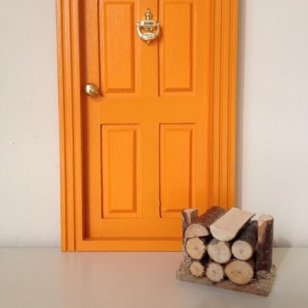 Troncos para la puerta del ratoncito Pérez