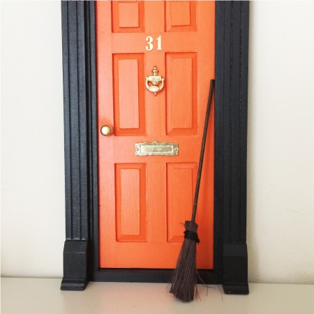 Escoba Ratoncito Pérez