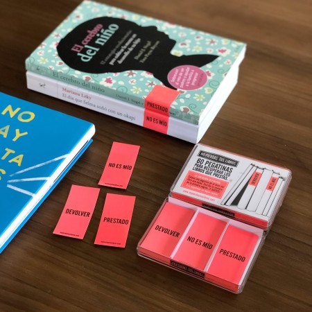 Pegatinas No pierdas tus Libros