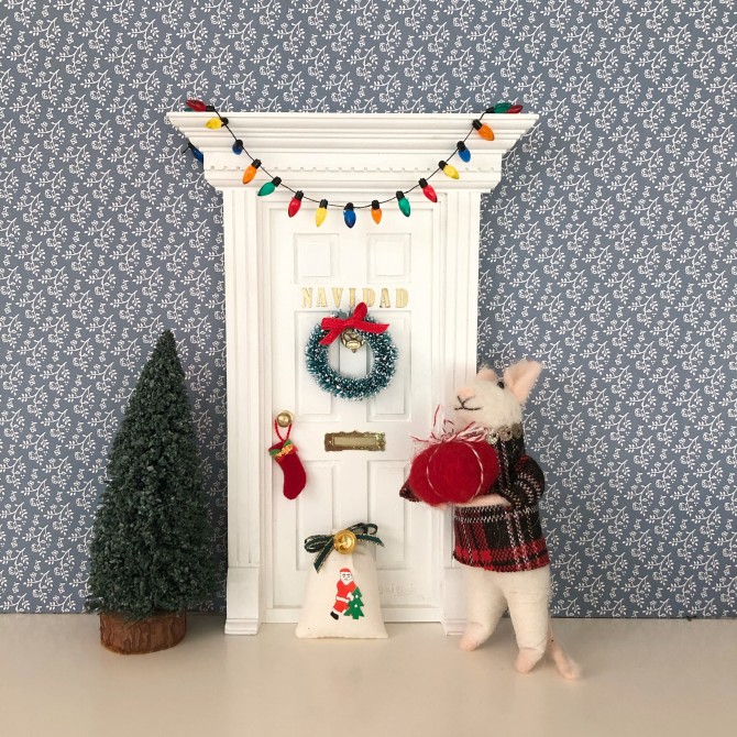 Corona Navidad para el ratoncito Pérez