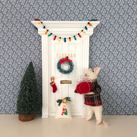 Corona Navidad para el ratoncito Pérez