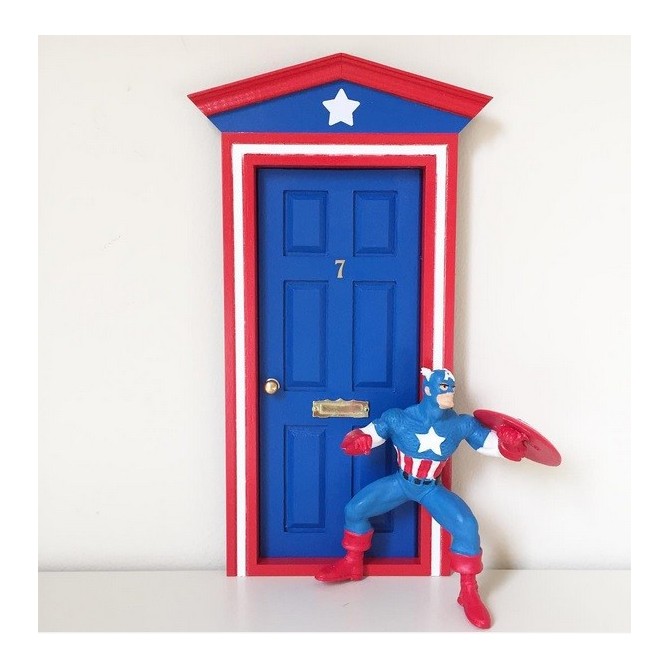 Puerta Ratoncito Capitán América