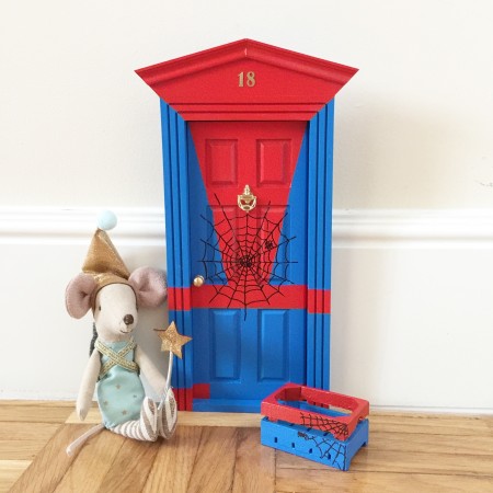 Puerta Ratoncito Spiderman