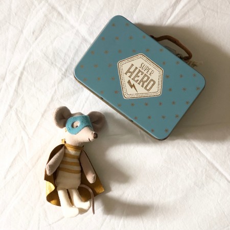 Ratoncito en maletita DESCATALOGADO