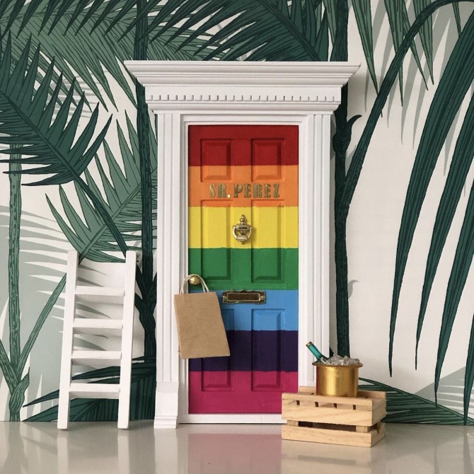 Puerta del arcoiris en dos colores.