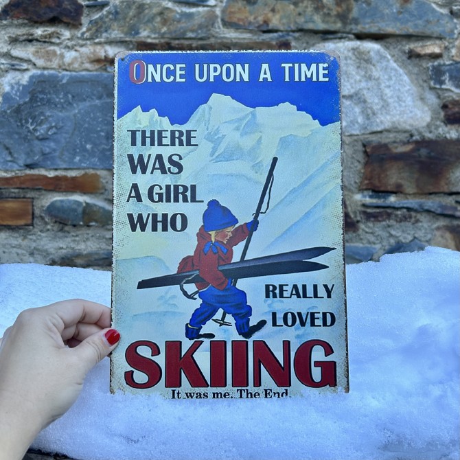 Placa decorativa chica esquiadora