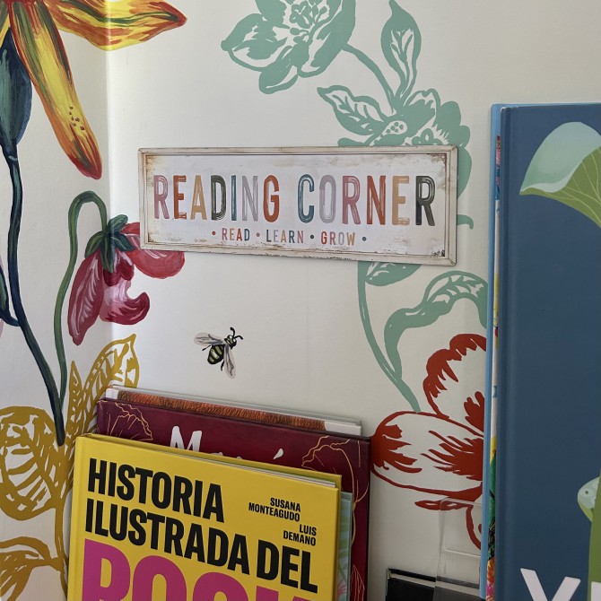 Cartel rincón de lectura